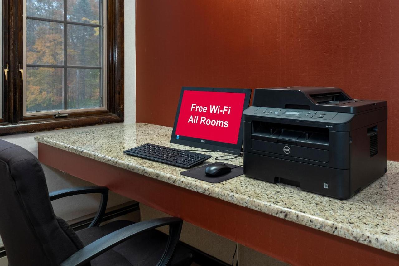 Red Roof Inn & Suites הייזלטון מראה חיצוני תמונה