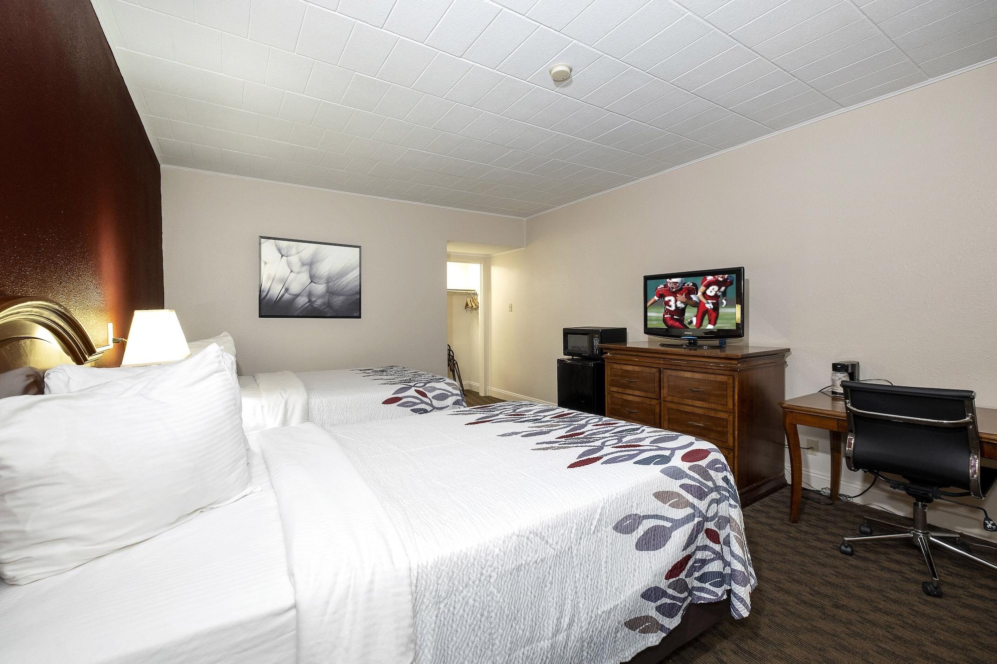 Red Roof Inn & Suites הייזלטון מראה חיצוני תמונה