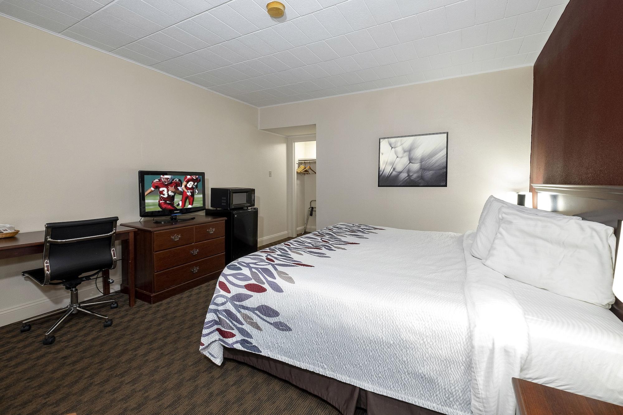 Red Roof Inn & Suites הייזלטון מראה חיצוני תמונה