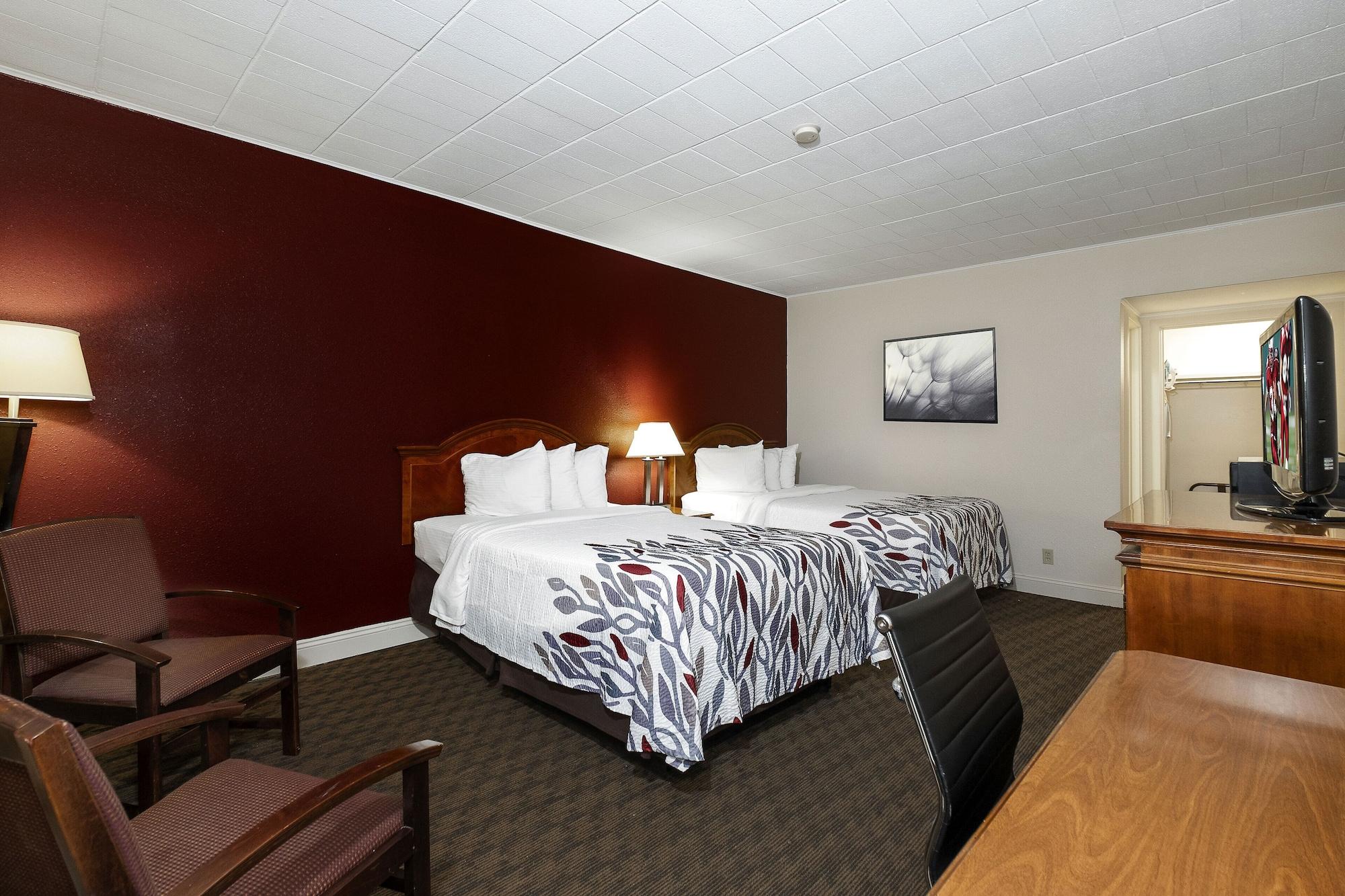 Red Roof Inn & Suites הייזלטון מראה חיצוני תמונה